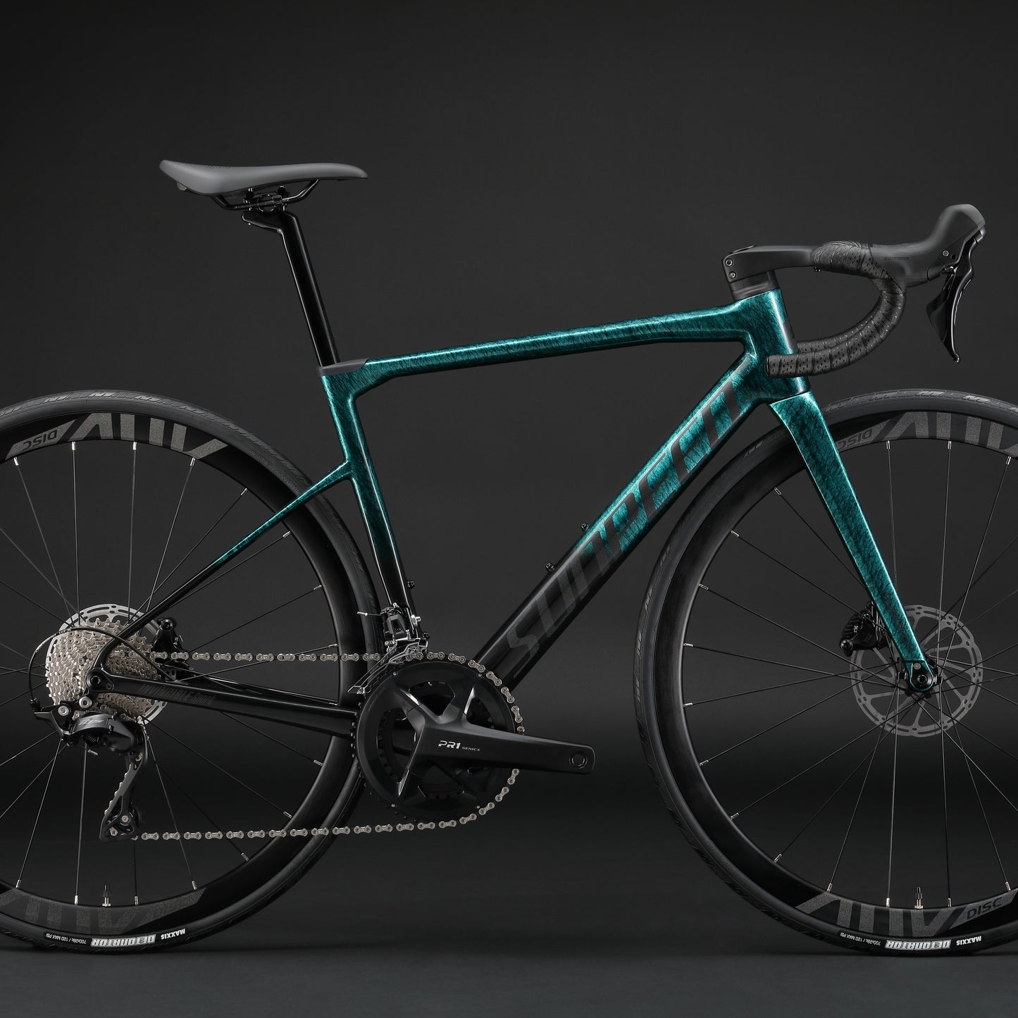 SUNPEED INVINCIBLE SPORT | Carbon Frame | Road Bike | Shimano 105 24-Speed | M, L, XL