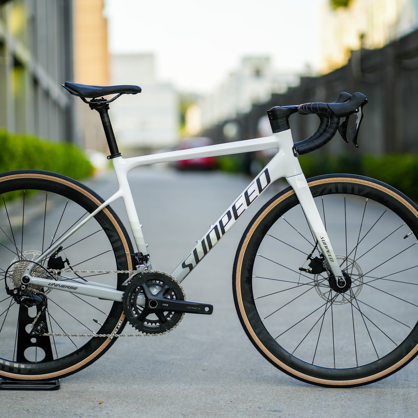 SUNPEED UNIVERSE | Ultralight Aluminium Frame | Road Bike | M, L, XL